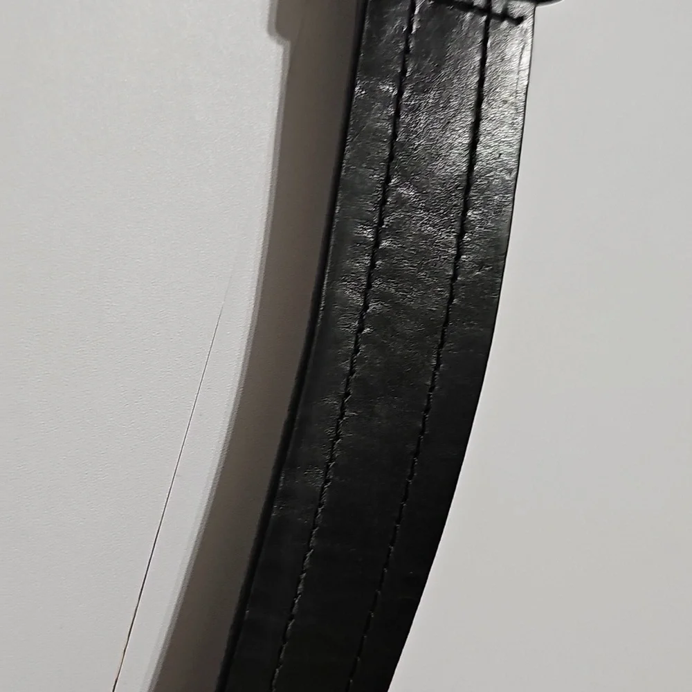 Hugo Boss Men's Ubarto Black Leather Belt 105-40